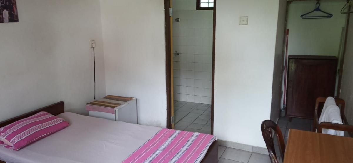 Suitetrails - Mount Lavinia Home Stay