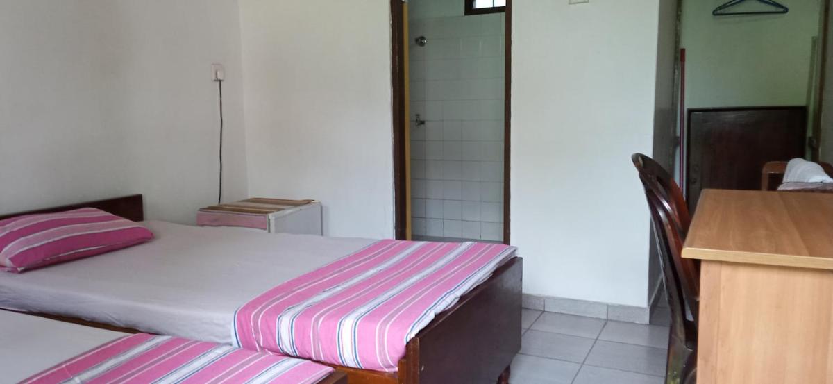Suitetrails - Mount Lavinia Home Stay