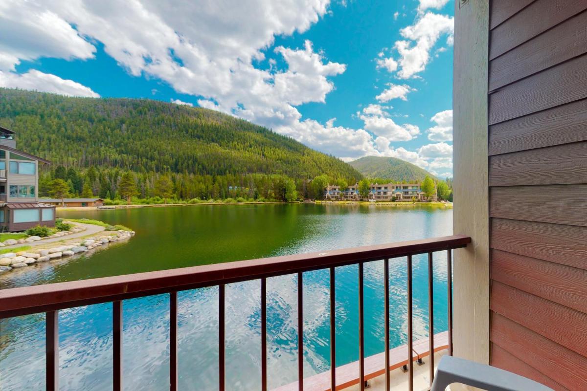 Lakeshore 1563 - Housity