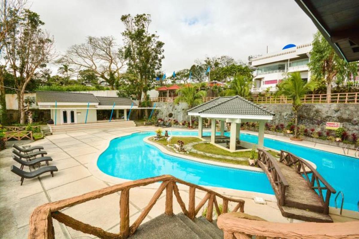 Estancia Resort Hotel - Housity