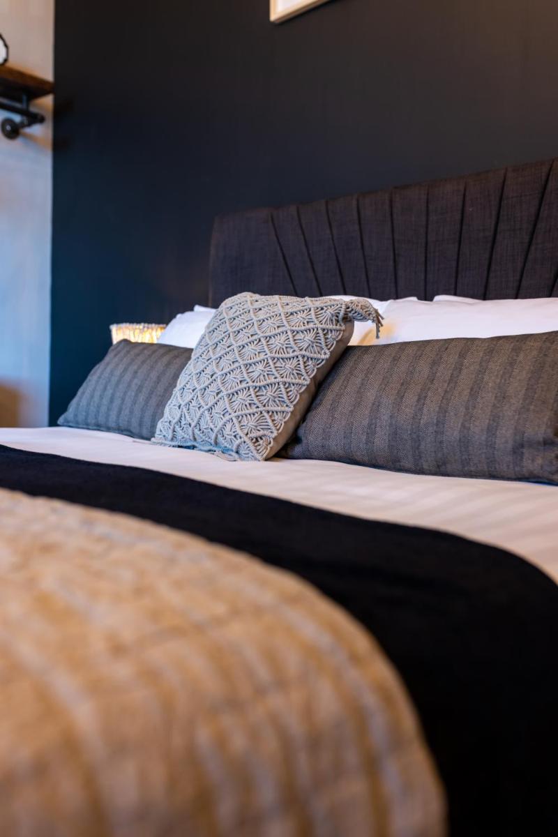 Veyron Apartments - part of the V Group - Housity