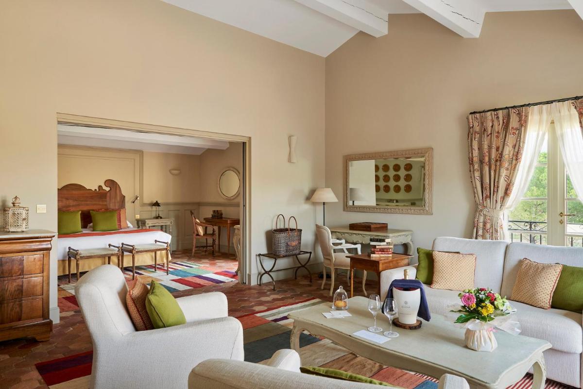Coin salon dans l'établissement Château de Berne