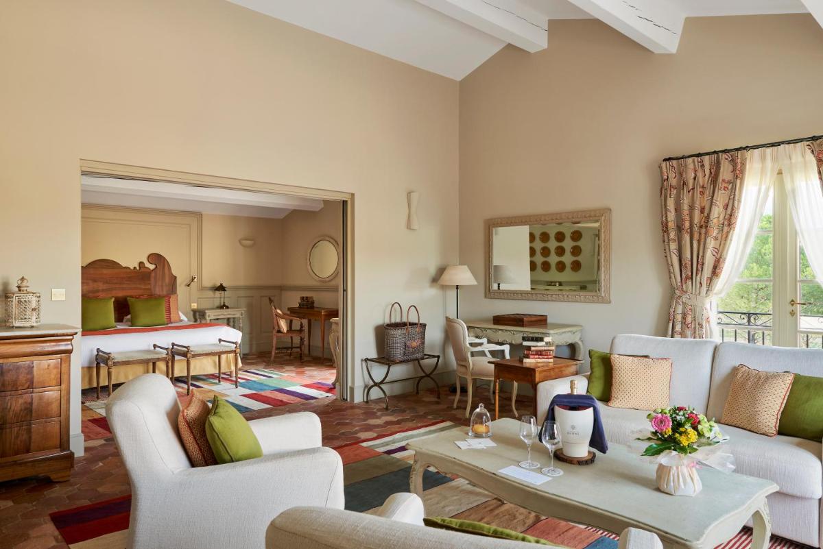 Coin salon dans l'établissement Château de Berne