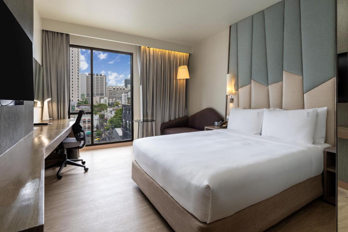 Holiday Inn Express Bangkok Sukhumvit 11, an IHG Hotel - Housity