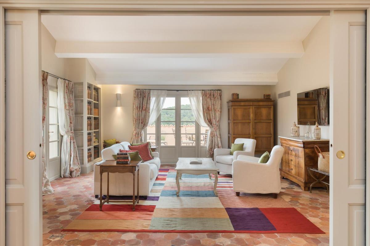 Coin salon dans l'établissement Château de Berne