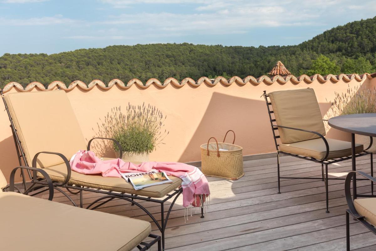 Vue générale sur la montagne ou vue sur la montagne depuis l'hôtel