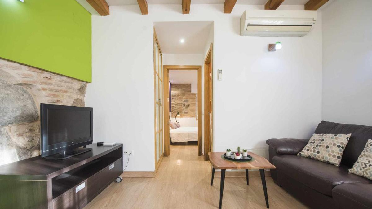 La Casita de Toledo by Toledo AP - Housity