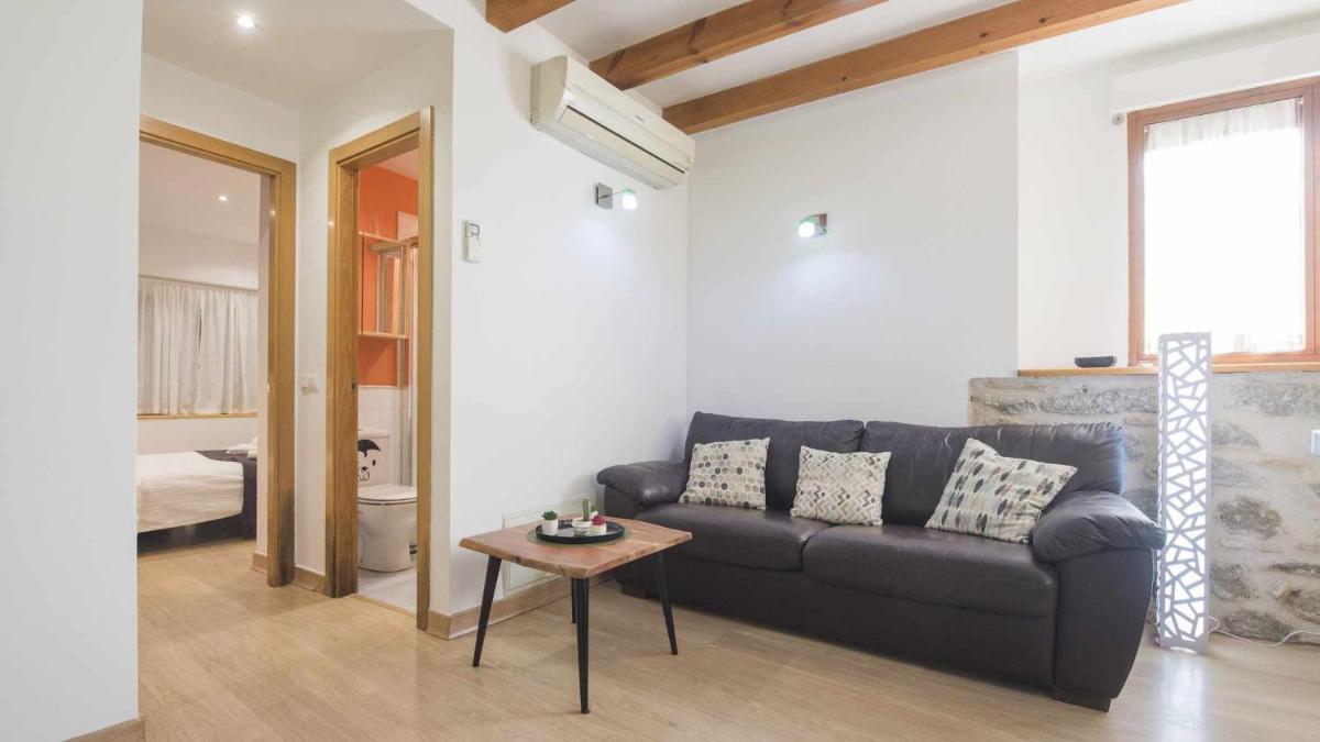 La Casita de Toledo by Toledo AP - Housity