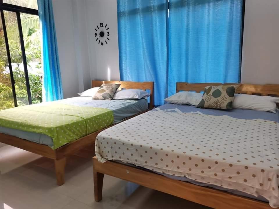 Exclusive Staycation in Catmon good for 25pax - Housity