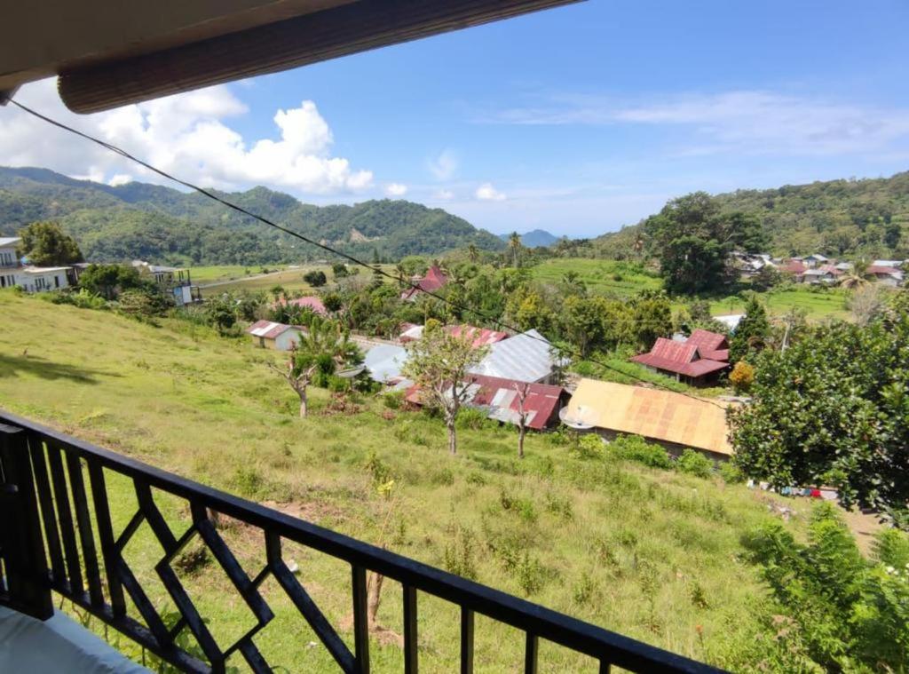 VIEW BUNGALOW MONI - Housity