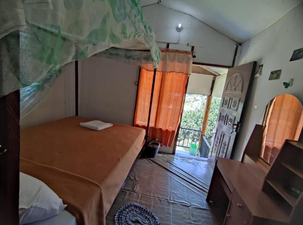 VIEW BUNGALOW MONI - Housity