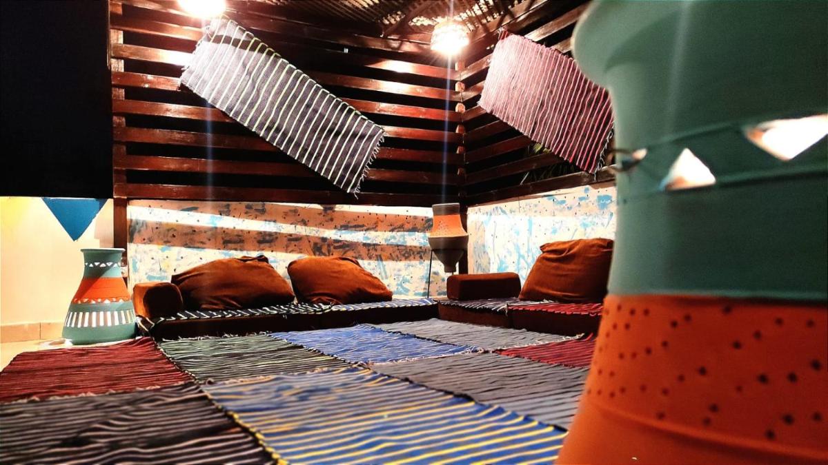Suitetrails - Roof for friends and Arabic sitting