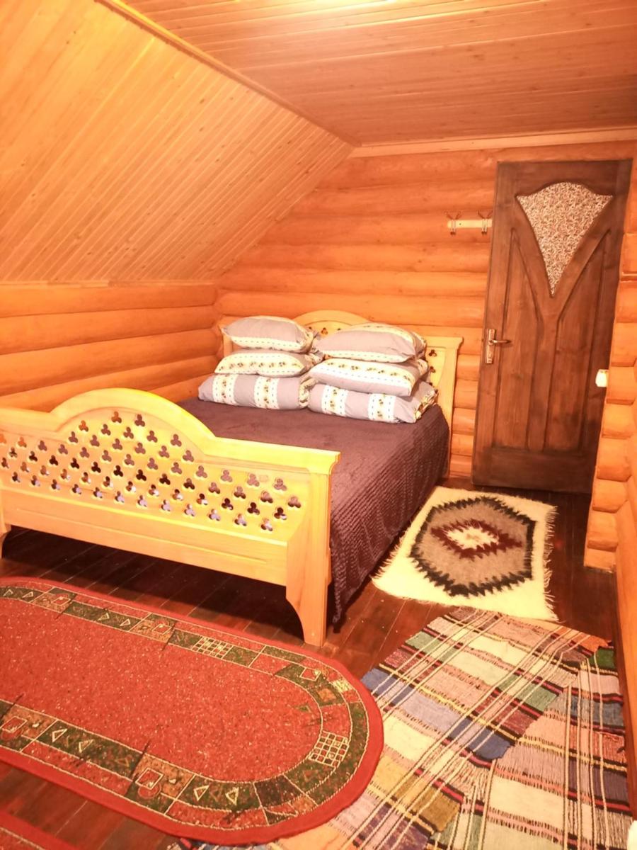 Затишний будиночок - Housity