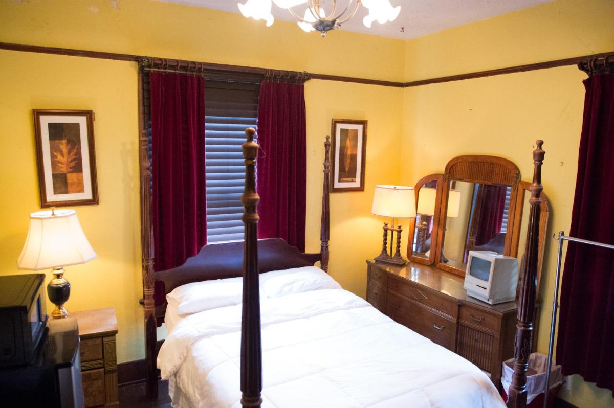 5 BR Downtown Savannah GA - Housity