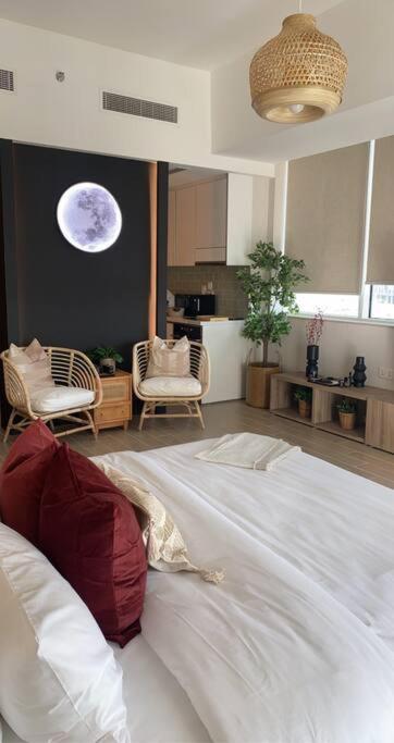 Japanese Inspired Studio Apartment in Yas Island - Housity