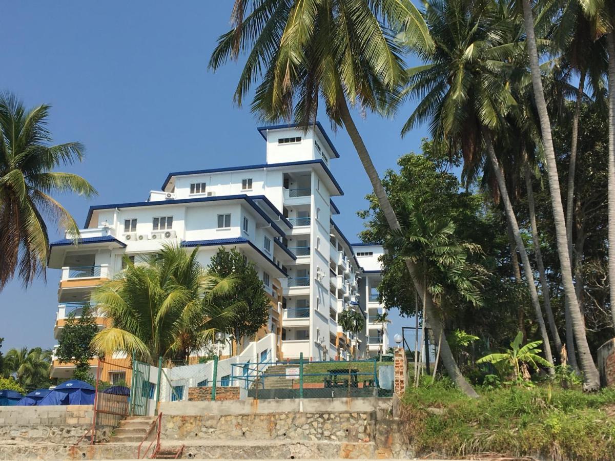 Seri Bulan Apartment Teluk Kemang - Housity
