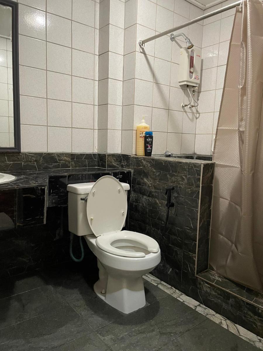 Suitetrails - Seri Bulan Apartment Teluk Kemang