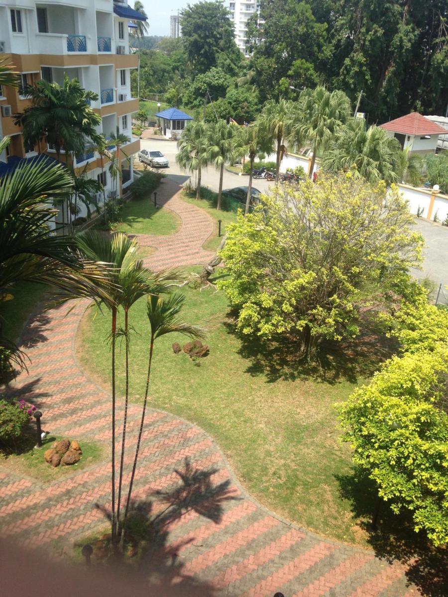 Seri Bulan Apartment Teluk Kemang - Housity