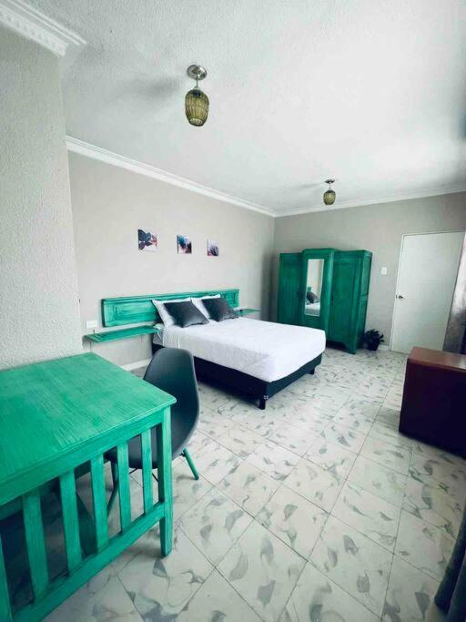 Rachel's -Casa Cayetana, Mérida Paseo Montejo - Housity