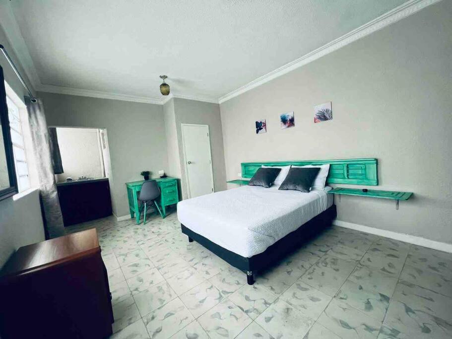 Rachel's -Casa Cayetana, Mérida Paseo Montejo - Housity