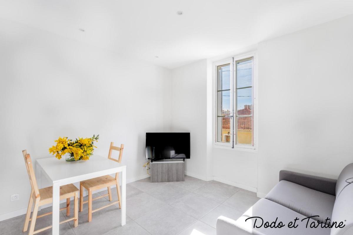Suitetrails - Bright 2 bedroom with AC - Dodo et Tartine