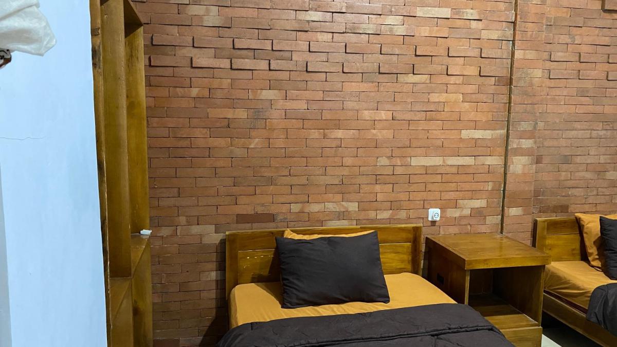 Homestay Candi Pawon Fahrurohman Syariah - Housity