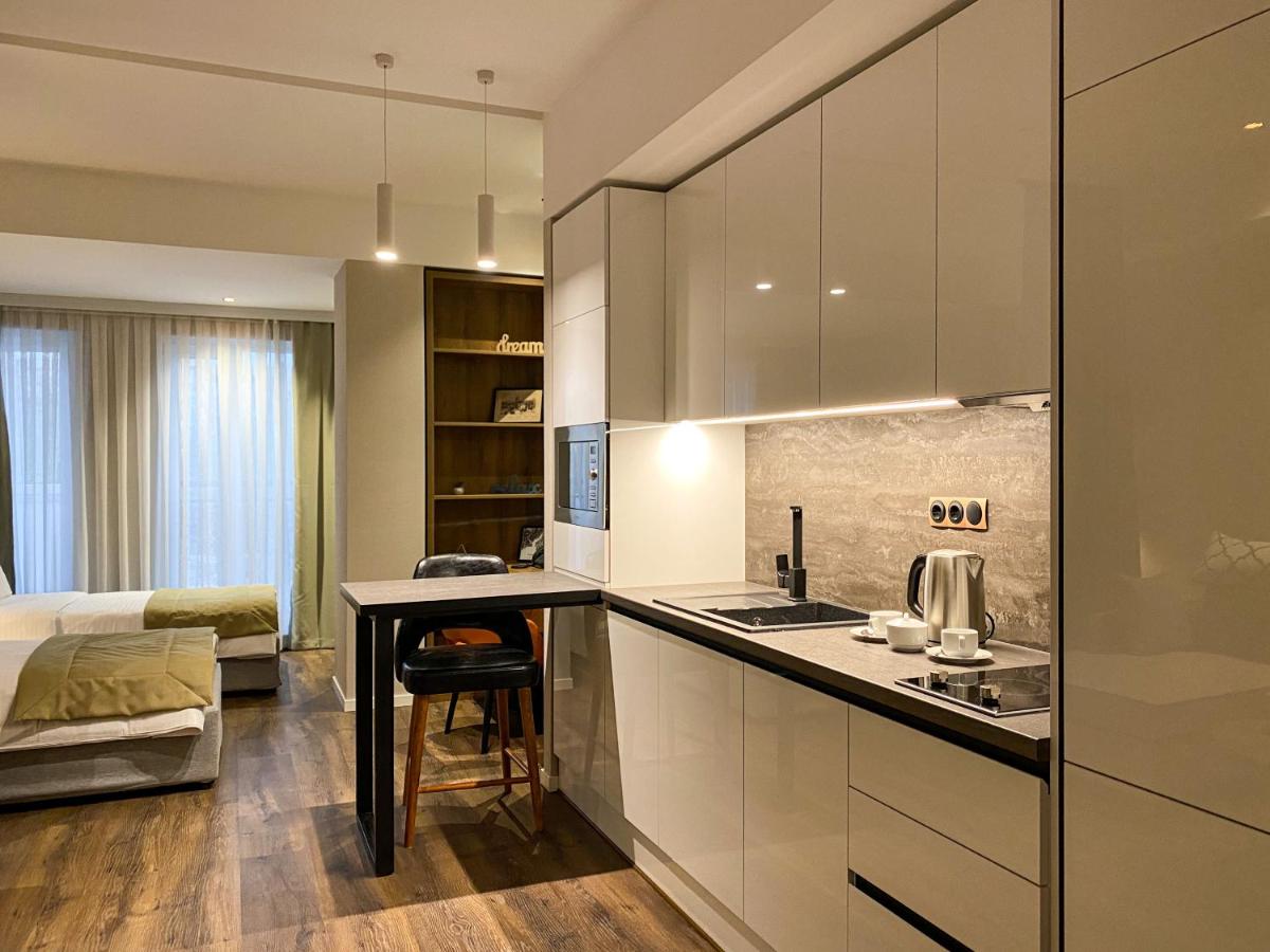 Golden Horn Apartments - Housity