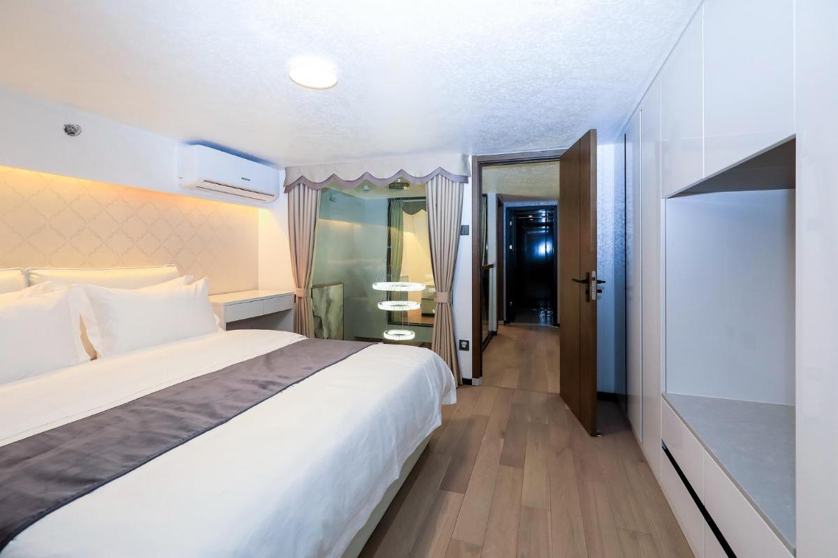 Shenzhen Fashion LOFT Apartment - Housity