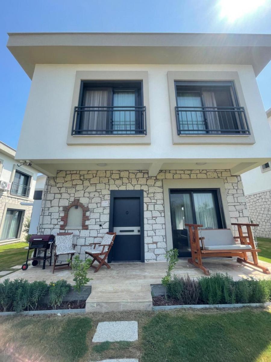 Dreamy House with Private Pool in Urla Izmir - Housity
