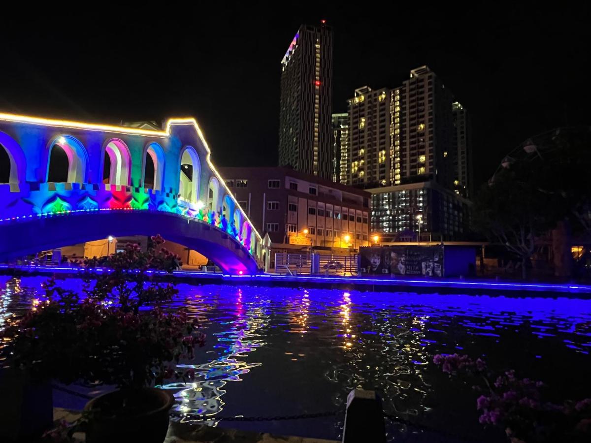 The Shore Melaka - Housity