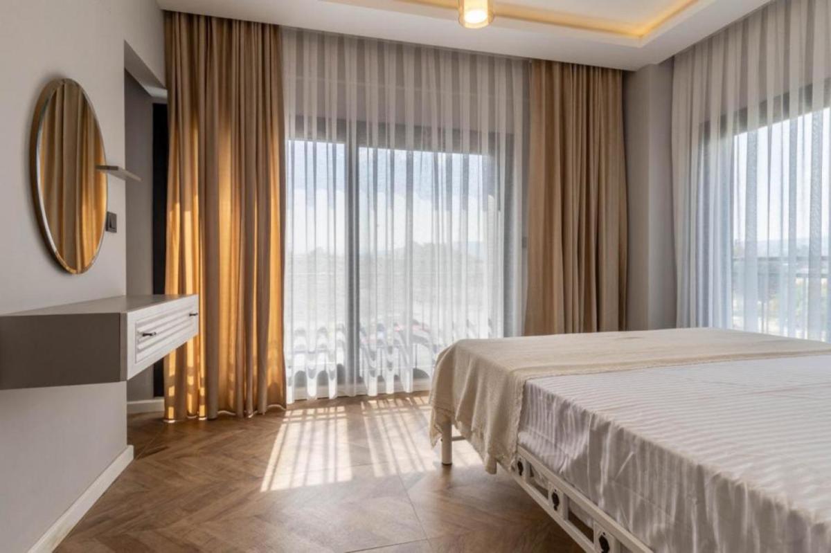 Lovely House with Private Pool in Urla Izmir - Housity