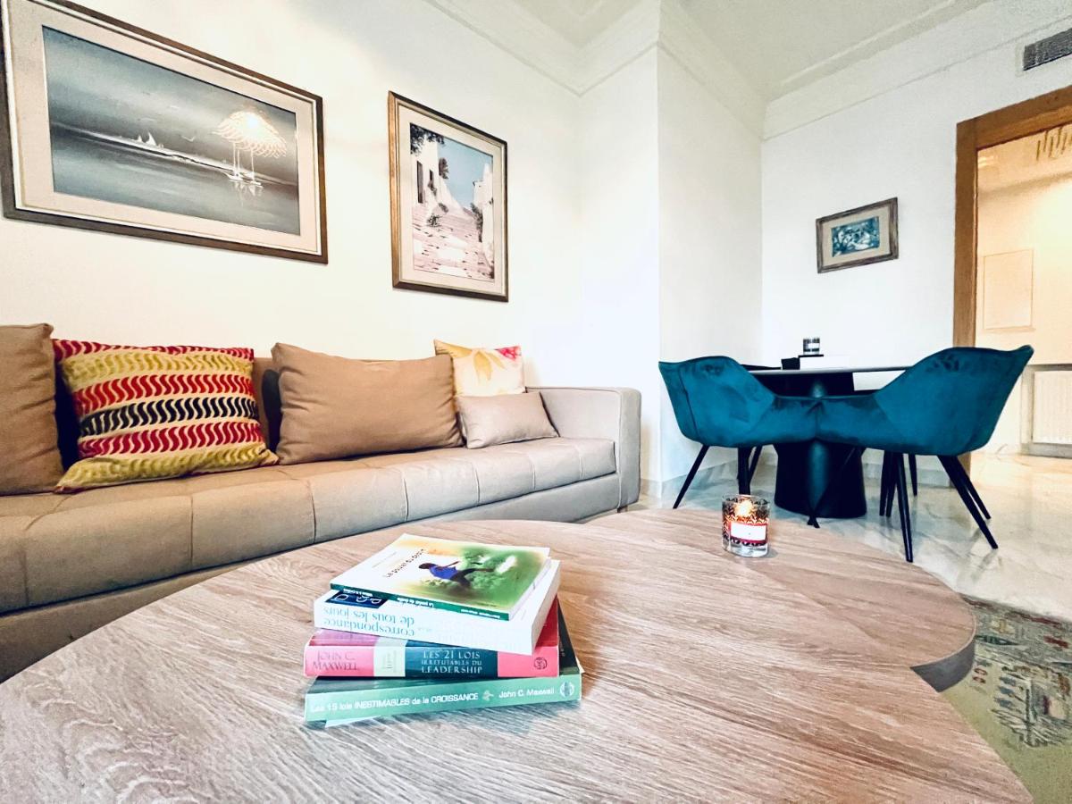 One Bedroom With a View Lac1 - Housity