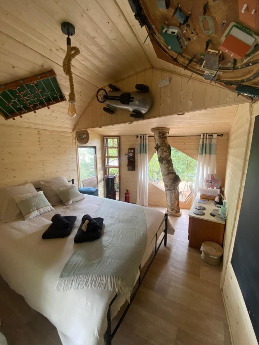Charmante cabane perchée - Housity