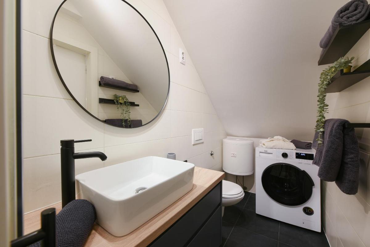 L&R luxury apartment - Housity