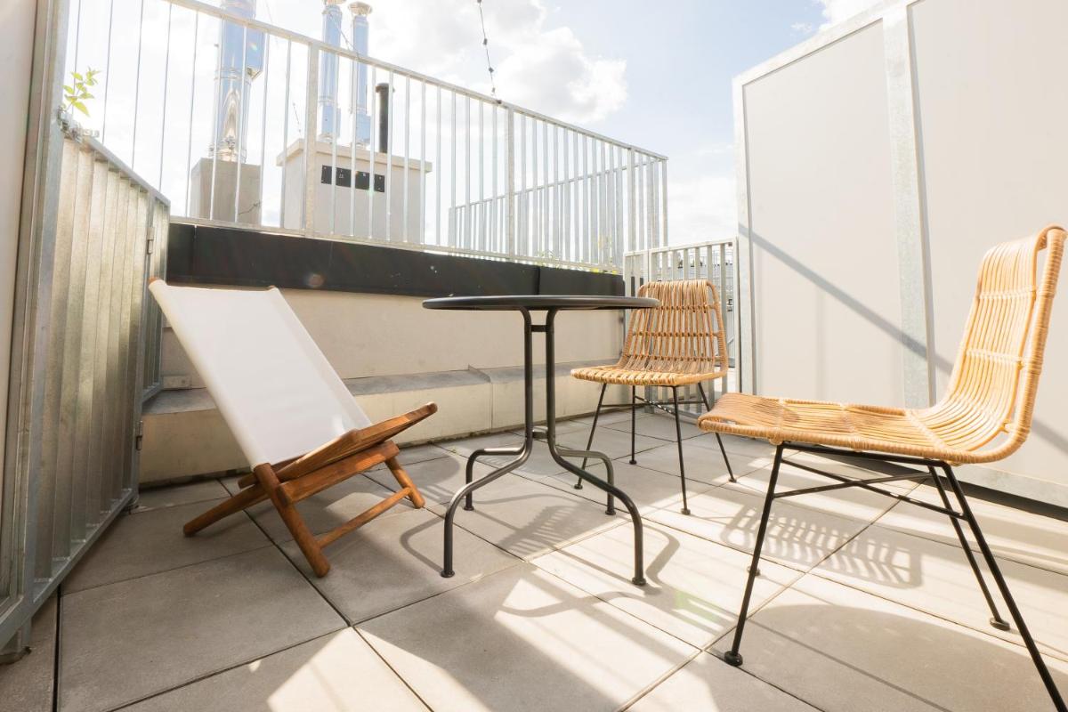 OrestaLiving - Penthouse with private terrace - Housity