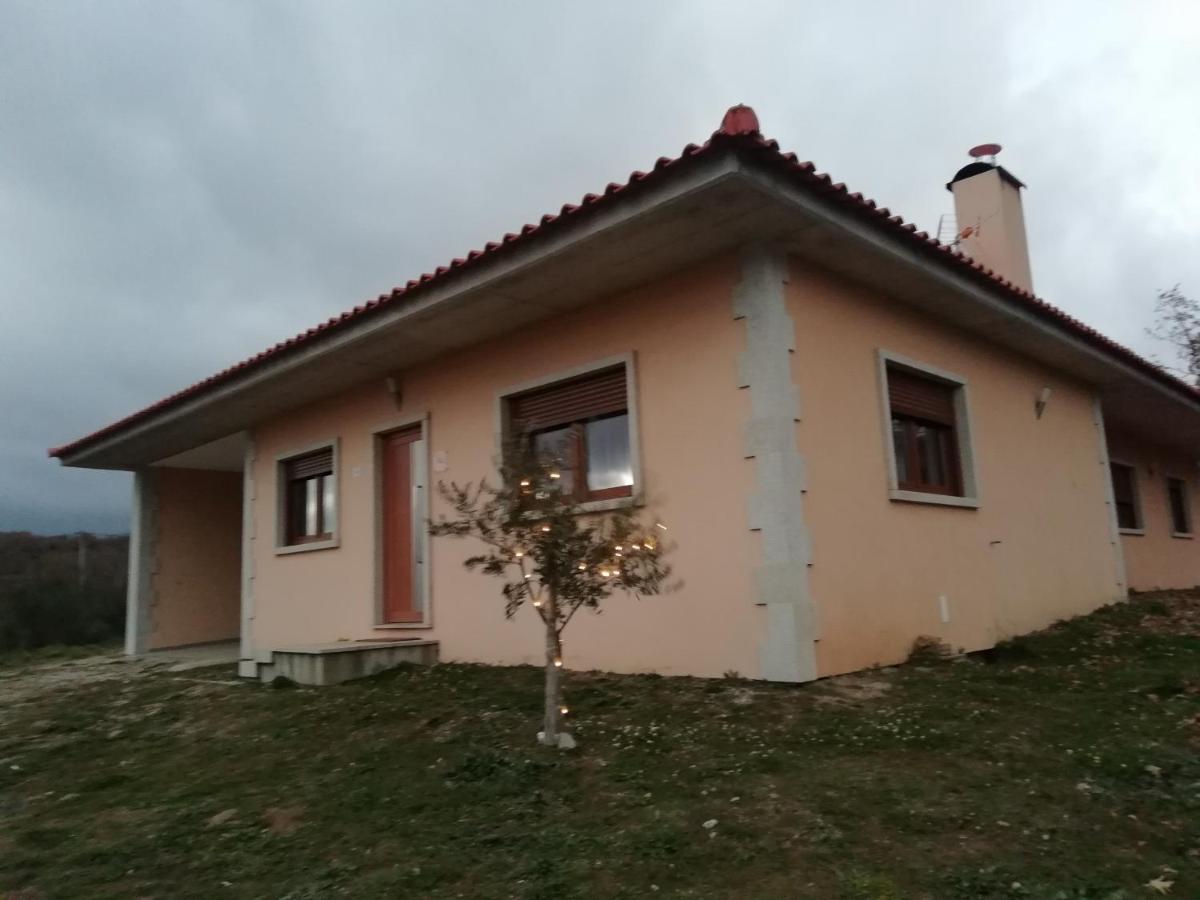 Casa da Fonte em Prada, Vinhais - Housity