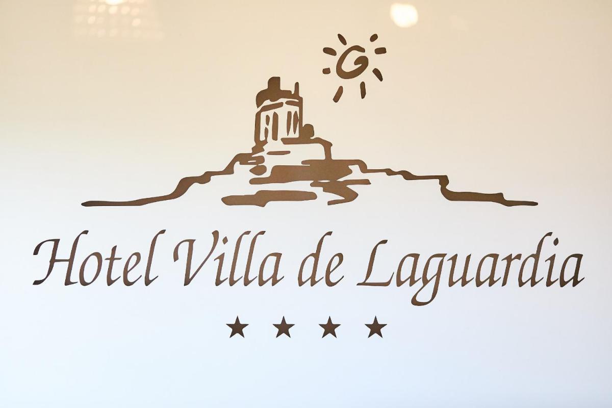 Certificado, premio, señal o documento que está expuesto en Hotel Silken Villa de Laguardia