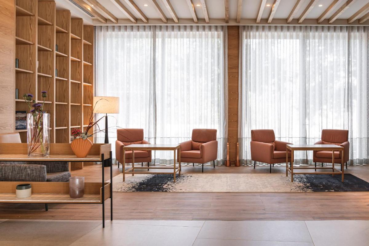 Uma área de estar em Hyatt Regency Lisbon