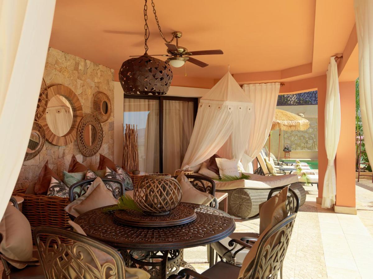 Imagen de la galería de Royal Garden Villas, Luxury Hotel, en Adeje