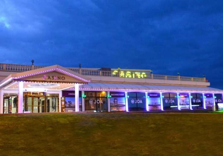 Idylle au bord de l’eau - Housity