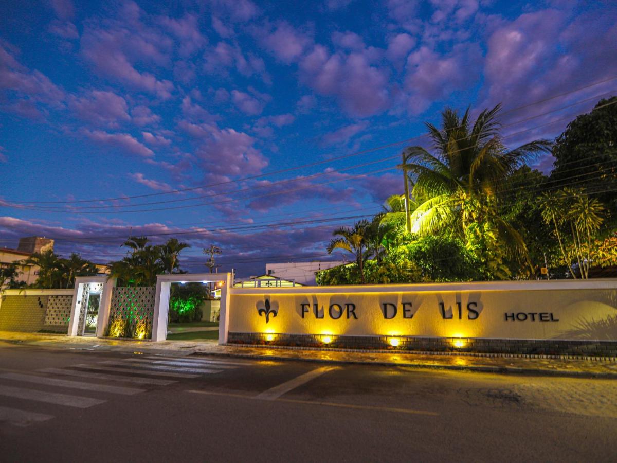 Hotel Flor de Lis - Housity