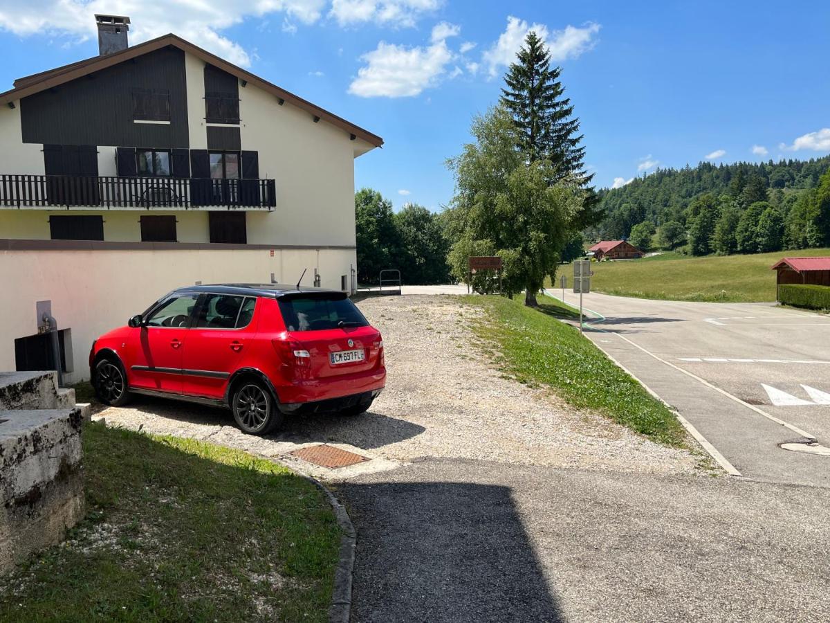Agréable studio aux rousses - Housity