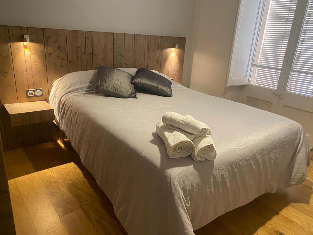 Apartament Gironella - Housity