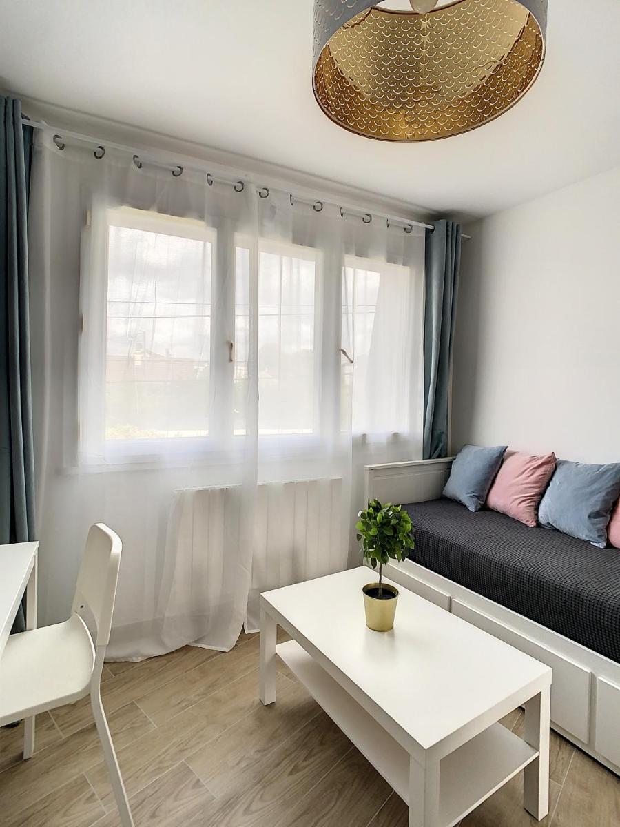 Superbe Appart tout confort aéroport CDG 4 pers - Housity