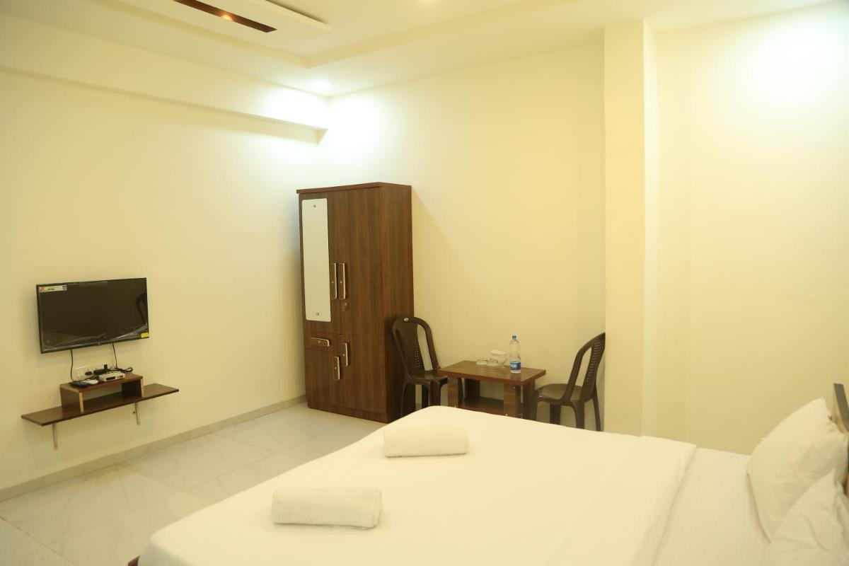 Hotel New Rudraksha - Housity
