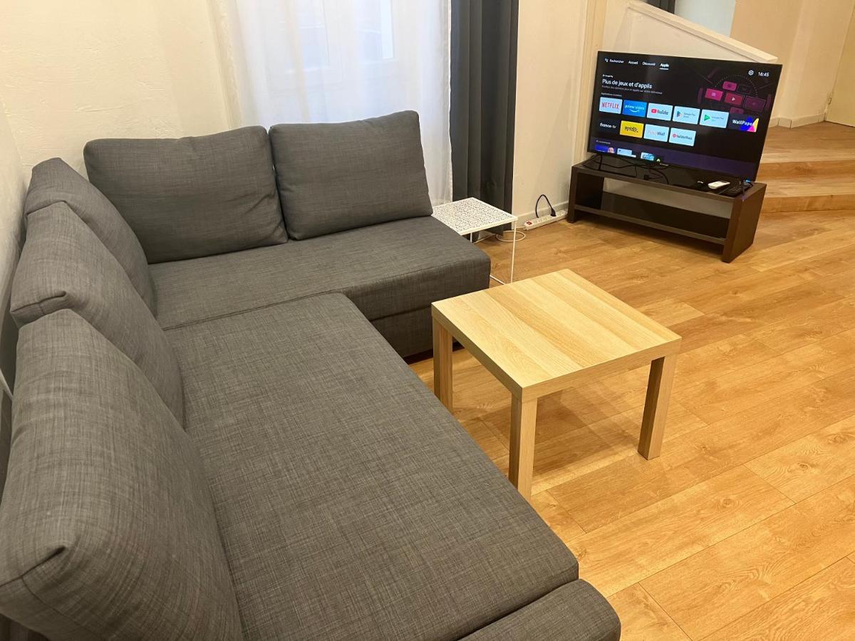 Studio Neuf Climatisé avec Terrasse #4 - Housity