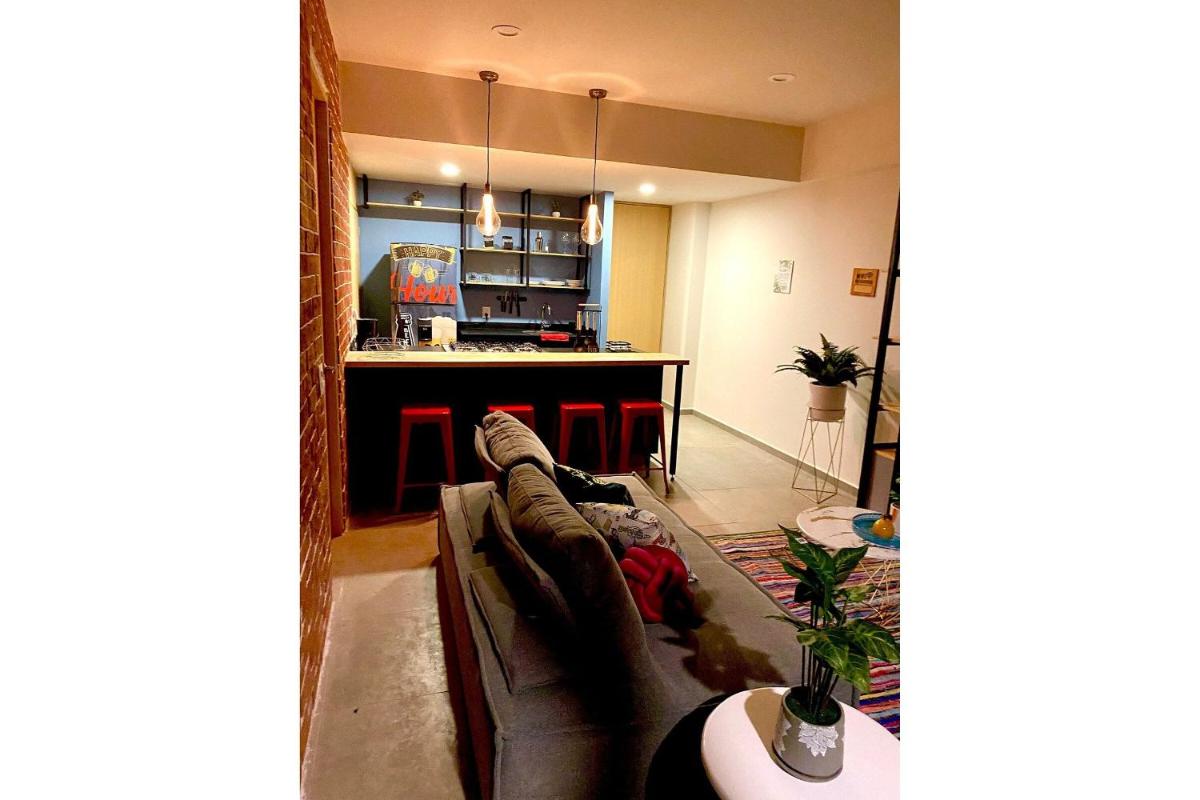 PH en piso 14, Mucha Seguridad Con Jacuzzi y Gym - Housity