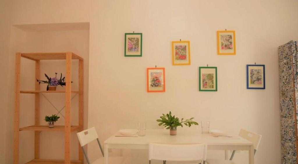 House with garden and parking space in Mergellina - Housity