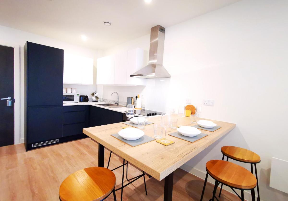 Manchester City Centre Apartment 3 Minutes to Deansgate, Arndale, Victoria Station - Housity
