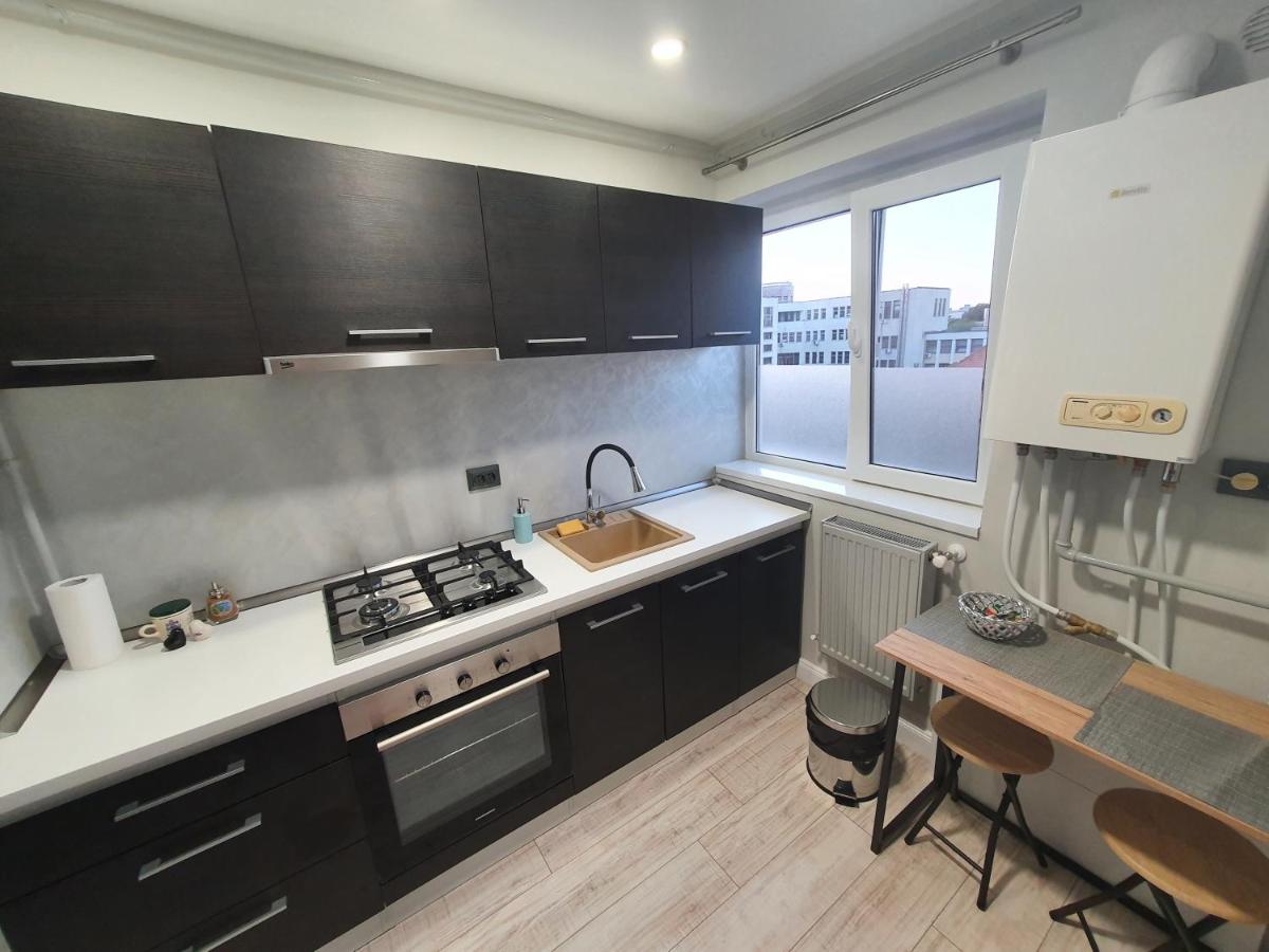 Grey House Bacau Ultracentral - Housity